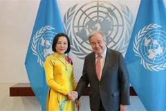 La vice-présidente de l'Assemblée nationale du Vietnam (AN), Nguyen Thi Thanh et le secrétaire général de l'ONU, António Guterres. Photo: VNA