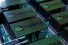 Singapour : Trois hommes inculpés dans une affaire de serveurs contenant des puces Nvidia