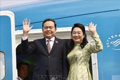 Le président de l'Assemblée nationale, Tran Thanh Man, et son épouse, Nguyen Thi Thanh Nga. Photo: VNA