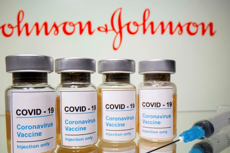 Le ministère de la Santé travaille avec Johnson & Johnson sur la fourniture de vaccins anti-COVID-19